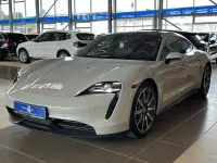 Second-hand Porsche Taycan 319 kW (435 CP) 2024 Alb Berlinǎ