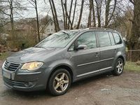 Gebraucht VW Touran 140 PS (102 kW) 2007 Braun Van / Kleinbus