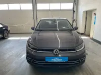 Gebraucht VW Polo Style 95 PS (69 kW) 2022 Rauchgrau metallic Kleinwagen