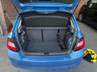 Gebraucht Skoda Fabia 90 PS (66 kW) 2015 Blau Limousine