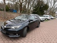 Gebraucht Toyota Auris 136 PS (100 kW) 2017 Blau Kombi