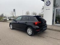 Gebraucht VW Polo Life 95 PS (69 kW) 2022 Schwarz Kleinwagen