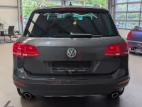 Second-hand VW Touareg 204 CP (150 kW) 2012 Gri SUV