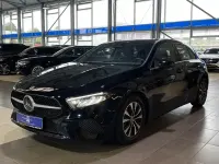 Gebraucht Mercedes A180 150 PS (110 kW) 2024 Schwarz Limousine