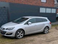 Gebraucht Opel Astra 110 PS (80 kW) 2014 Silber Kombi