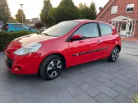Gebraucht Renault Clio III 75 PS (55 kW) 2011 Rot Kleinwagen