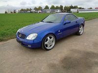 Gebraucht Mercedes SLK230 193 PS (141 kW) 1997 Blau metallic Cabrio