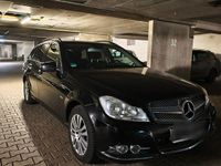 Gebraucht Mercedes C200 136 PS (100 kW) 2011 Schwarz Kombi