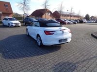 Gebraucht Opel Cascada Edition 140 PS (102 kW) 2017 Weiß Cabrio