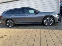 Neu Skoda Superb SportLine 265 PS (194 kW) 2025 Graphite grau metallic Kombi