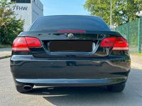 Gebraucht BMW 320 Cabriolet 163 PS (119 kW) 2008 Schwarz Cabrio