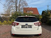 Gebraucht Subaru Impreza Exclusive+ 156 PS (114 kW) 2018 Weiß Limousine
