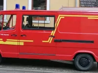 Gebraucht Mercedes T1 95 PS (69 kW) 1989 Rot Van