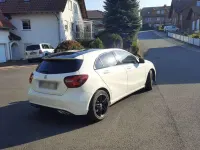 Gebraucht Mercedes A180 122 PS (89 kW) 2016 Weiß Kleinwagen