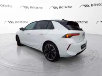 Neu Opel Astra 114 kW (156 PS) 2026 Lack weiss banquise/typ aussen Limousine