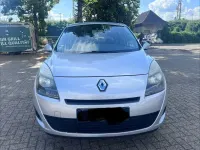 Gebraucht Renault Scénic III Dynamique 106 PS (77 kW) 2011 Silber Van / Kleinbus