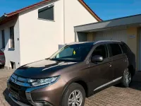 Gebraucht Mitsubishi Outlander Edition 150 PS (110 kW) 2016 Andere farben SUV