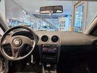 Gebraucht Seat Ibiza 101 PS (74 kW) 2004 Silbermet. (metallic) Kleinwagen