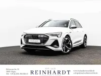 Gebraucht Audi e-tron Ambiente 369 kW (503 PS) 2022 Gletscherweiß metallic SUV