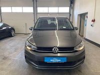 Gebraucht VW Touran 110 PS (80 kW) 2016 Indiumgrau metallic Van / Kleinbus