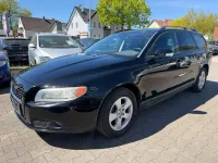 Gebraucht Volvo V70 Kinetic 145 PS (106 kW) 2009 Black solid (stone) / solid Kombi