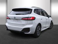 Neu BMW 218 Performance 136 PS (100 kW) 2026 Weiß Limousine