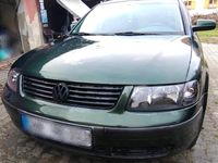 Gebraucht VW Passat 150 PS (110 kW) 1998 Grün Kombi