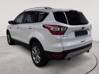 Gebraucht Ford Kuga Titanium 180 PS (132 kW) 2019 Arktisweiß metallic SUV