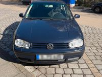 Gebraucht VW Golf IV 80 PS (58 kW) 2003 Blau Kleinwagen