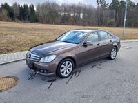 Gebraucht Mercedes C200 Elegance 136 PS (100 kW) 2012 Braun Limousine