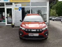 Gebraucht Dacia Jogger Extreme 110 PS (80 kW) 2023 Terrakottabraun Van / Kleinbus