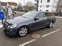 Gebraucht Mercedes 220 170 PS (125 kW) 2010 Silber Kombi