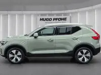 Gebraucht Volvo XC40 Core 163 PS (119 kW) 2023 Grün SUV