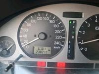 Gebraucht Mitsubishi Carisma 125 PS (91 kW) 2003 Silber Limousine