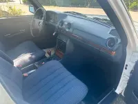 Gebraucht Mercedes 200 109 PS (80 kW) 1983 Weiß Limousine