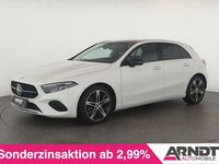 Gebraucht Mercedes A200 Progressive 177 PS (130 kW) 2024 Digitalweiß Limousine