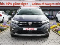 Gebraucht Dacia Jogger Comfort 101 PS (74 kW) 2022 Grau Van / Kleinbus