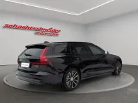 Neu Volvo V60 Business Edition 455 PS (334 kW) 2026 Onyx black metallic Kombi