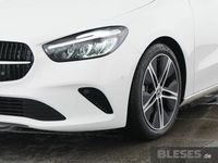 Gebraucht Mercedes B200 Progressive 163 PS (119 kW) 2025 Weiß Van / Kleinbus