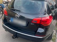 Gebraucht Opel Astra 165 PS (121 kW) 2013 Schwarz Kombi