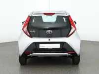 Gebraucht Toyota Aygo Connect Style 72 PS (52 kW) 2019 Silber Kleinwagen