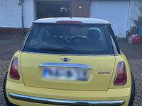 Second-hand Mini Cooper 116 CP (85 kW) 2003 Galben Hatchback
