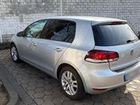 Gebraucht VW Golf VI Highline 160 PS (117 kW) 2012 Silber Kleinwagen
