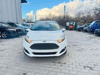Gebraucht Ford Fiesta SYNC Edition 75 PS (55 kW) 2015 Weiß Kleinwagen