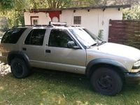 Używany Chevrolet Blazer 193 KM (141 kW) 1998 Złoty SUV
