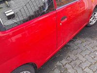 Gebraucht Daihatsu Cuore 58 PS (42 kW) 2006 Rot Kleinwagen