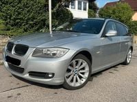 Gebraucht BMW 318 2011 Silber Kombi