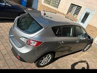 Gebraucht Mazda 3 105 PS (77 kW) 2010 Andere farben Limousine