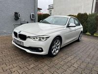 Gebraucht BMW 330 Advantage 258 PS (189 kW) 2017 Weiß Limousine