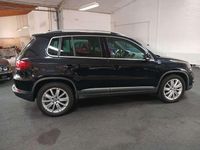 Gebraucht VW Tiguan LOUNGE 150 PS (110 kW) 2015 Schwarz SUV
